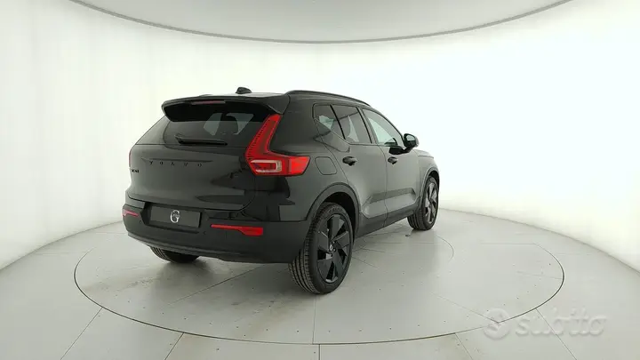 Volvo Xc40 photo 3
