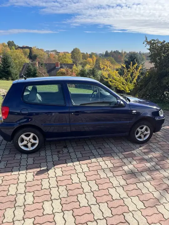 Volkswagen Polo 2000 photo 2