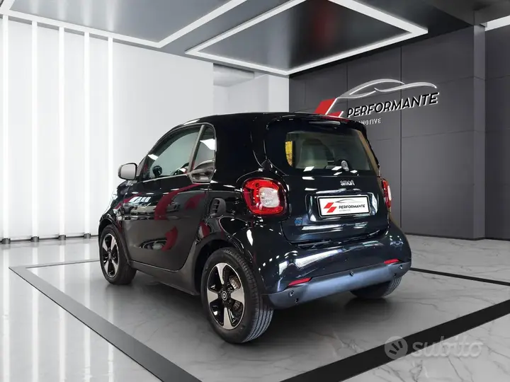 Smart Fortwo 2023 photo 5
