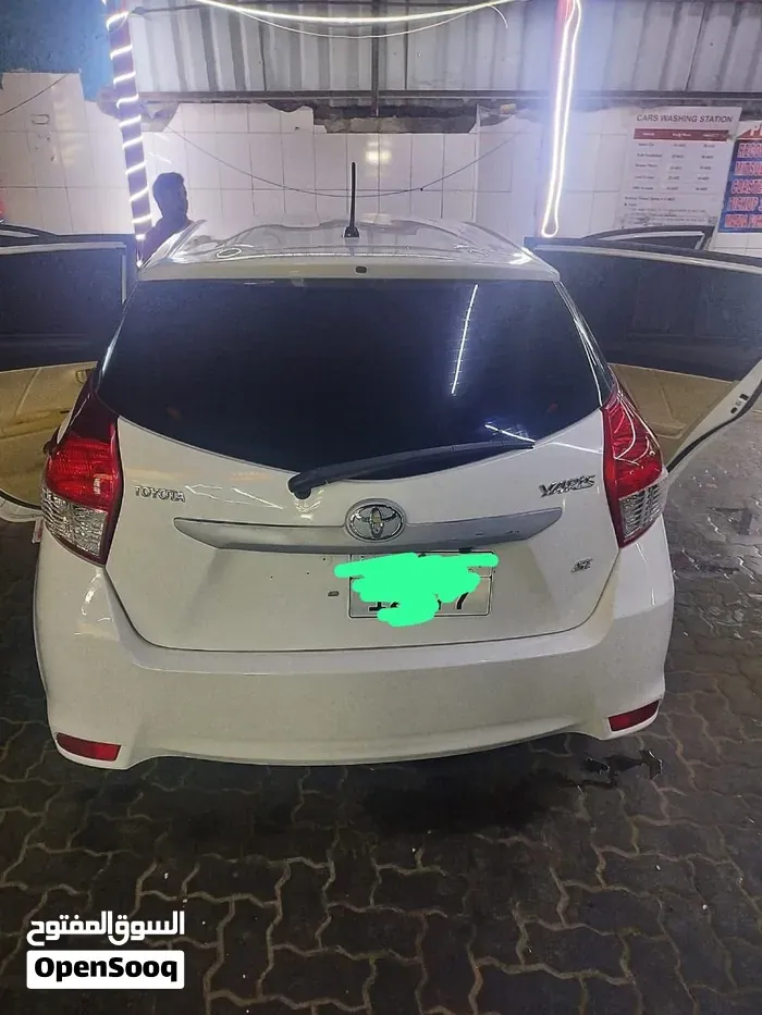 Toyota Yaris 2015 photo 2