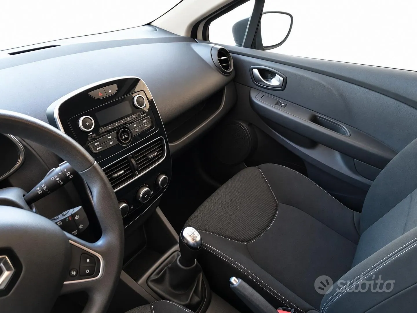 Renault Clio 2018 photo 5