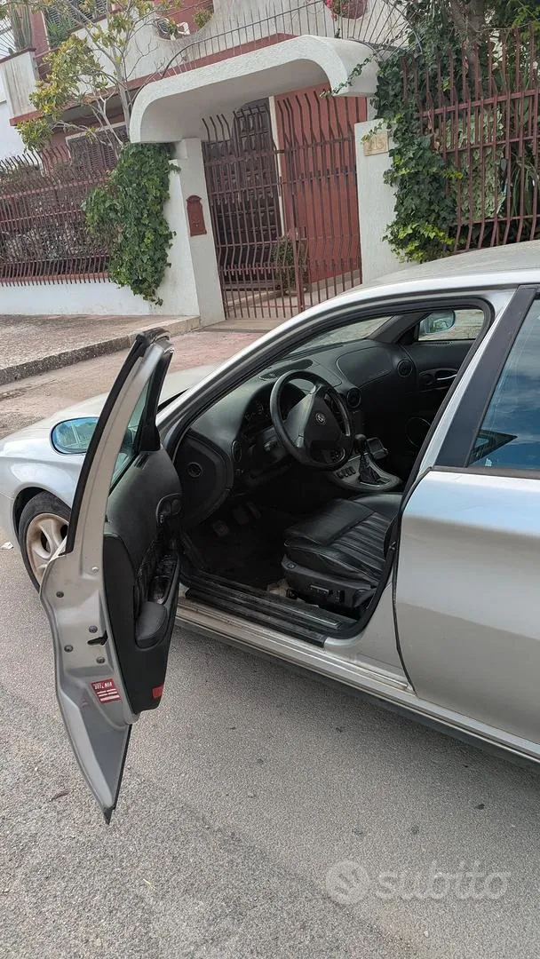 Alfa Romeo 166 1999 photo 2