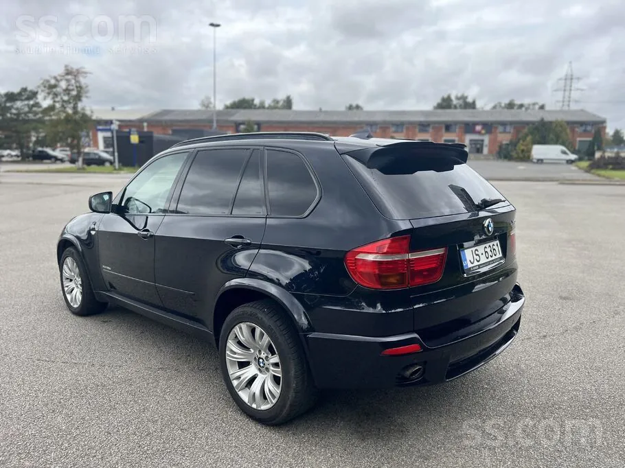 BMW X5 2009 photo 3