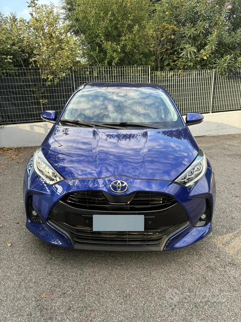 Toyota Yaris 2023 photo 4