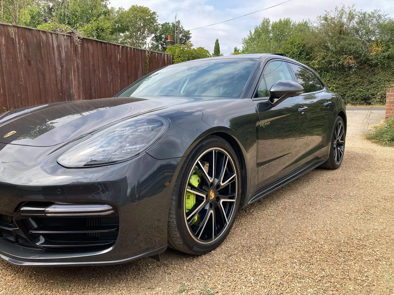 Porsche Panamera 2018 photo 2