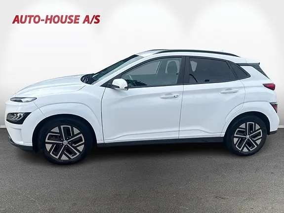 Hyundai Kona 2022 photo 2