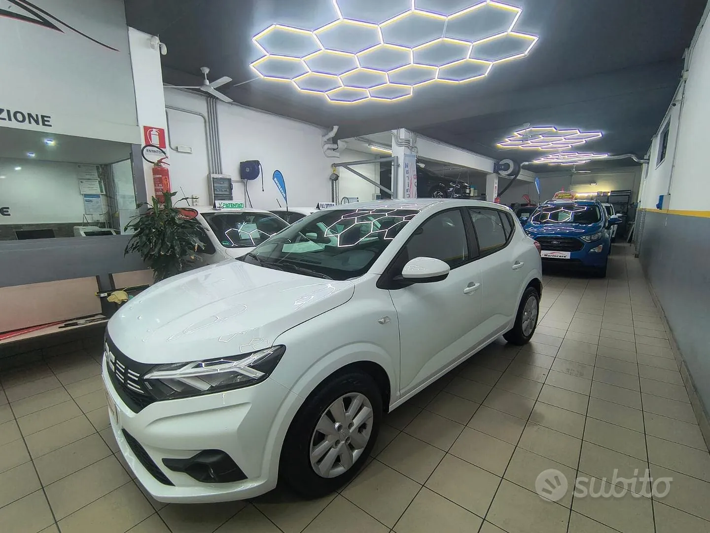 Dacia Sandero 2024 photo 2