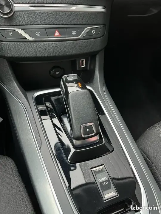 Peugeot 308 2021 photo 5