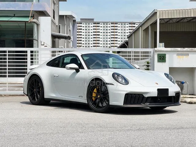 Porsche 911 Carrera