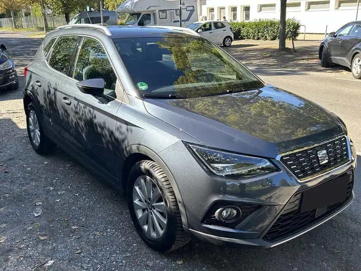 Seat Arona