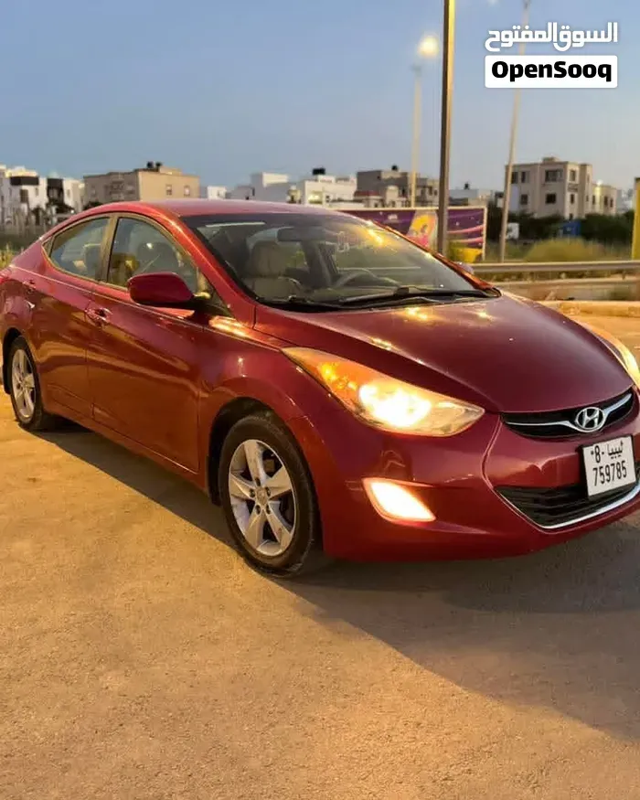 Hyundai Elantra 2013 photo 4