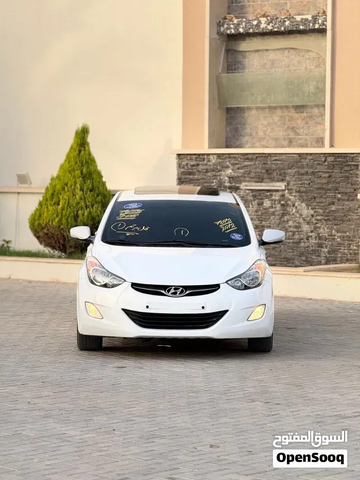 Hyundai Elantra 2013 photo 5