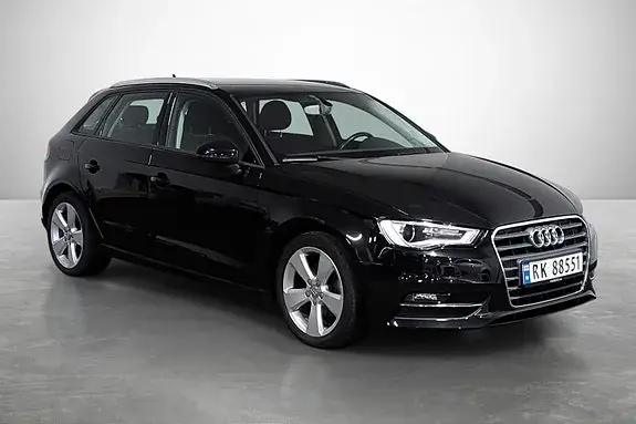 Audi A3 2015 photo 2
