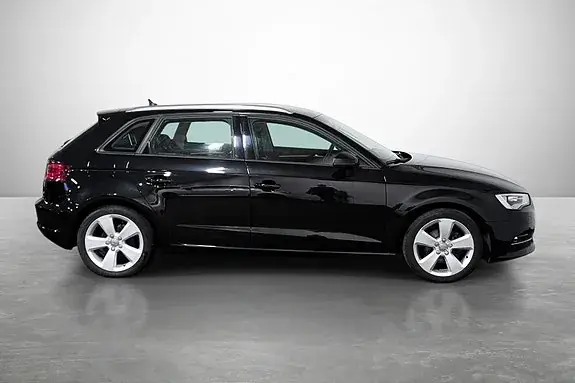 Audi A3 2015 photo 5