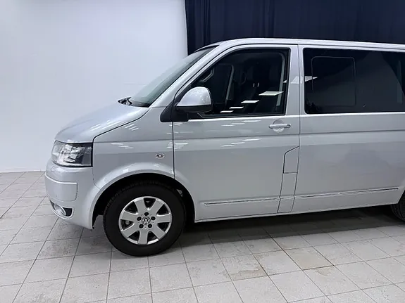 Volkswagen Multivan 2014 photo 4