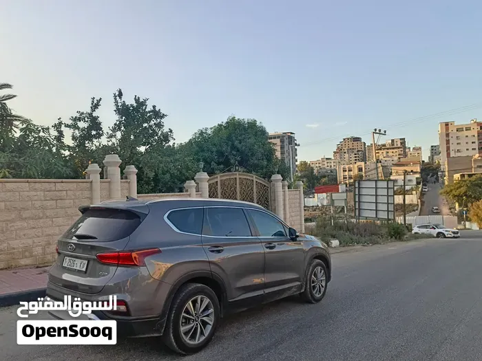 Hyundai Santa Fe 2020 photo 3