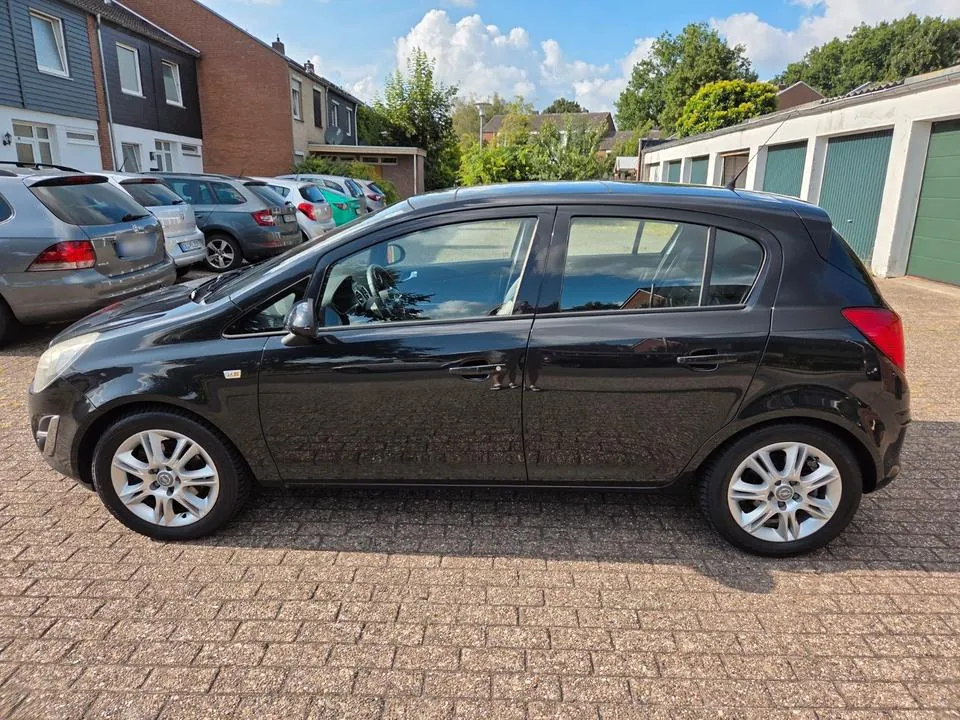 Opel Corsa D
