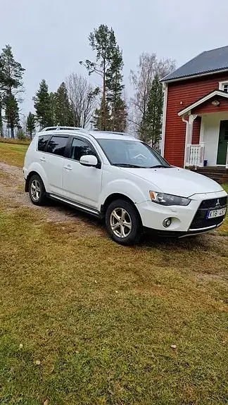 Mitsubishi Outlander 2010 photo 3