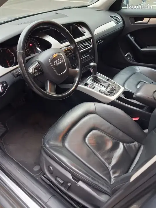 Audi A4 2010 photo 3