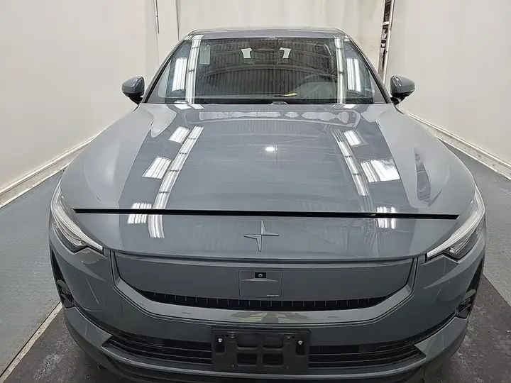 Polestar 2 2024 photo 2
