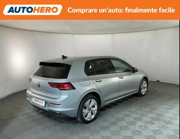 Volkswagen Golf 2025 photo 5