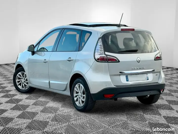 Renault Scenic 2014 photo 3