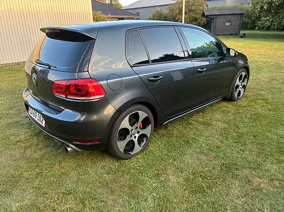 Volkswagen Golf Vi 2009 photo 3