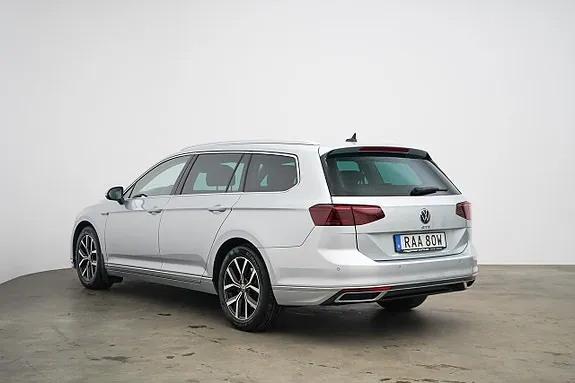 Volkswagen Passat 2023 photo 4