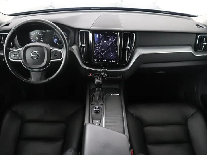 Volvo Xc60 2019 photo 3
