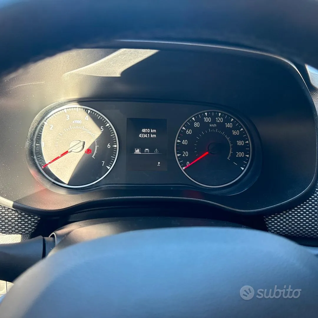 Dacia Sandero Essential 2025 photo 5