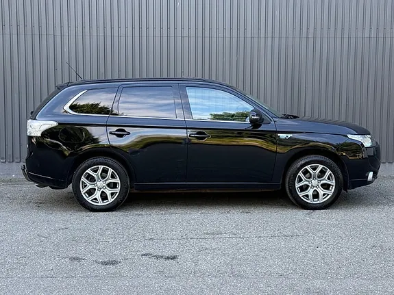 Mitsubishi Outlander 2015 photo 5