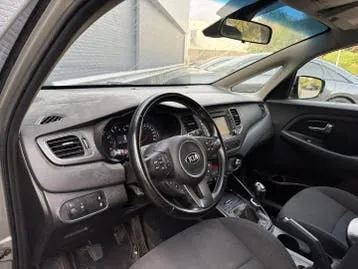 Kia Carens 2014 photo 3