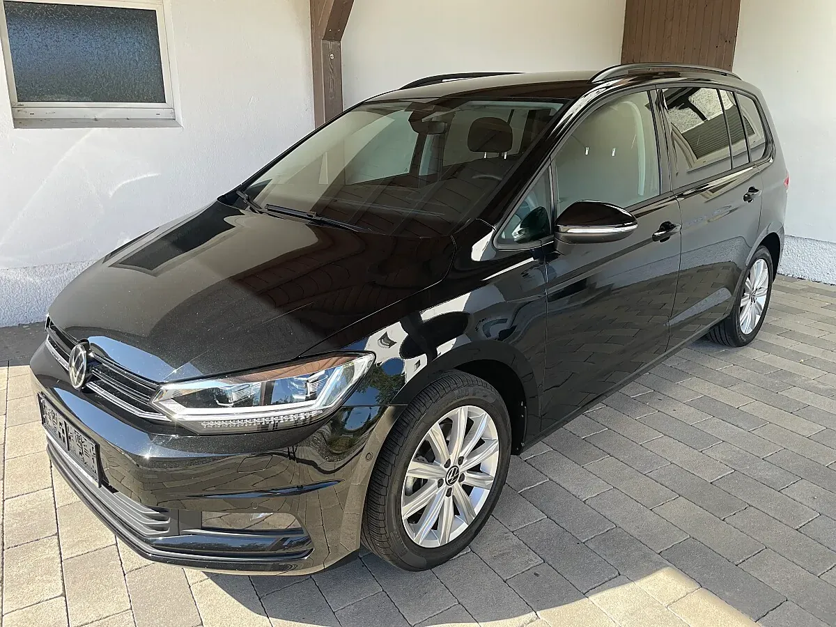 Volkswagen Touran 2026 photo 4
