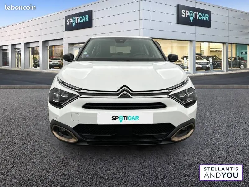 Citroen C4 2022 photo 2