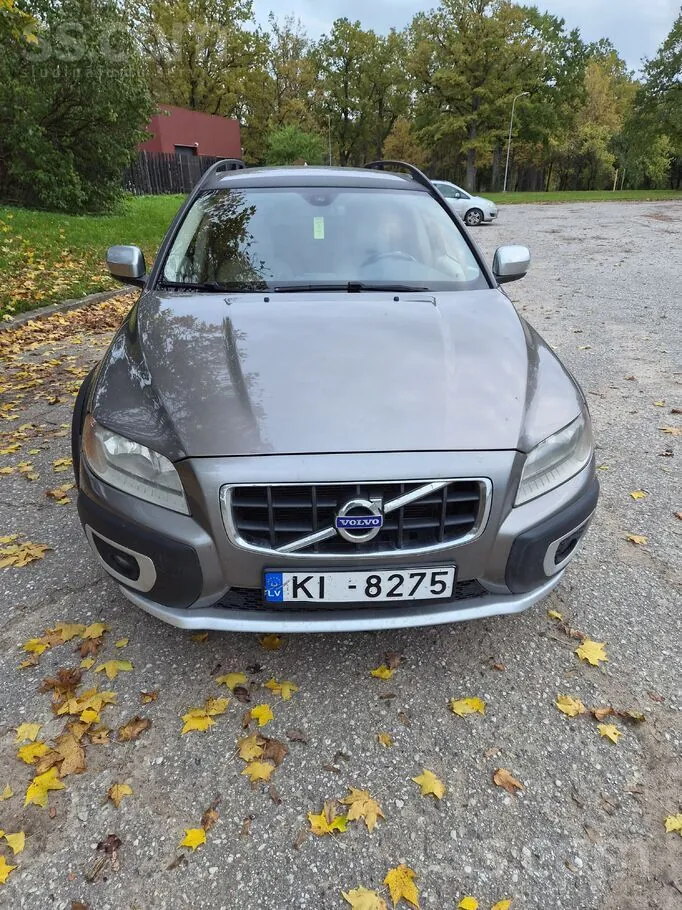 Volvo Xc 70 2011 photo 2