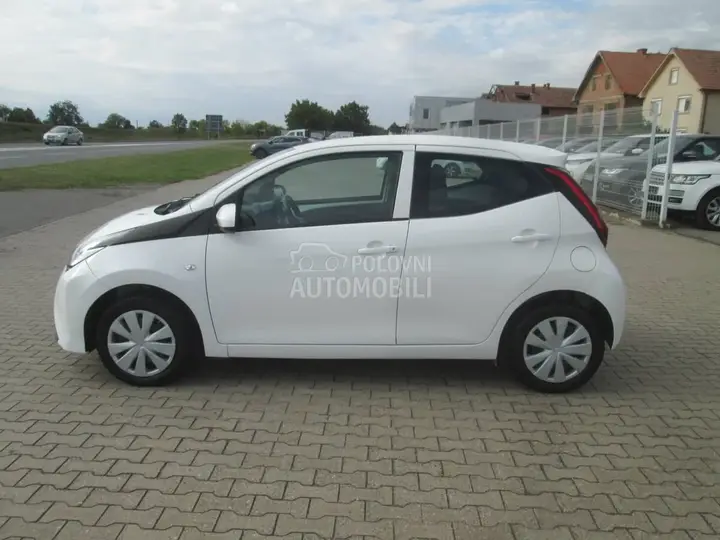 Toyota Aygo 2021 photo 2