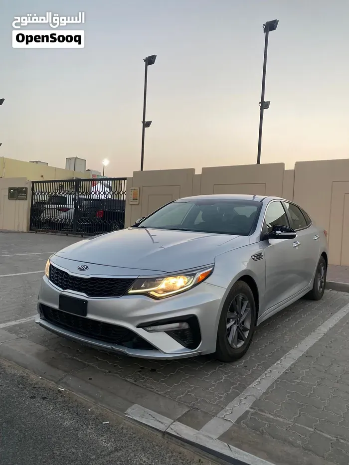 Kia Optima 2020 photo 2