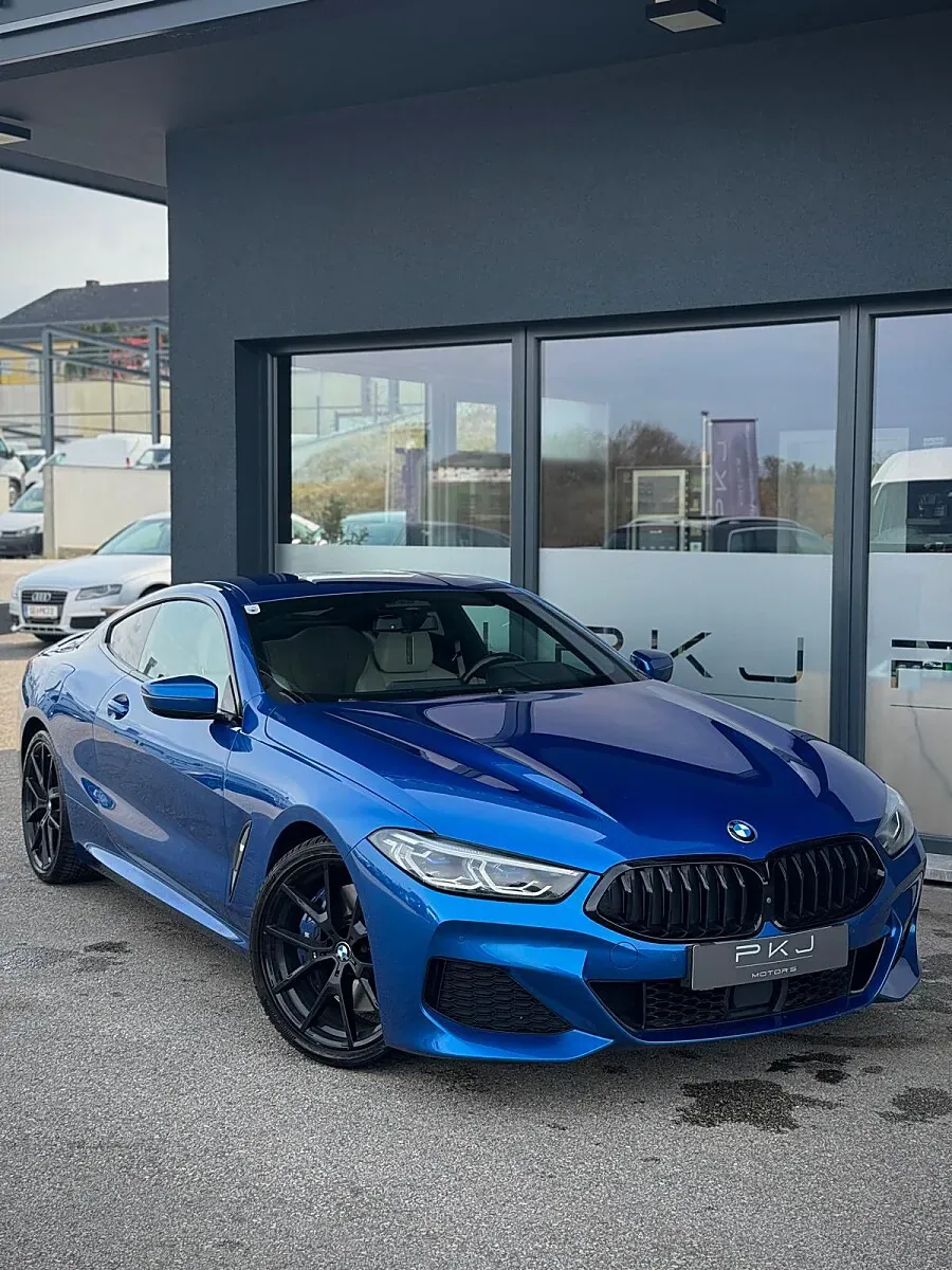 BMW 8 Series 2019 photo 2