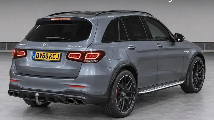 Mercedes-Benz Glc63 2019 photo 4