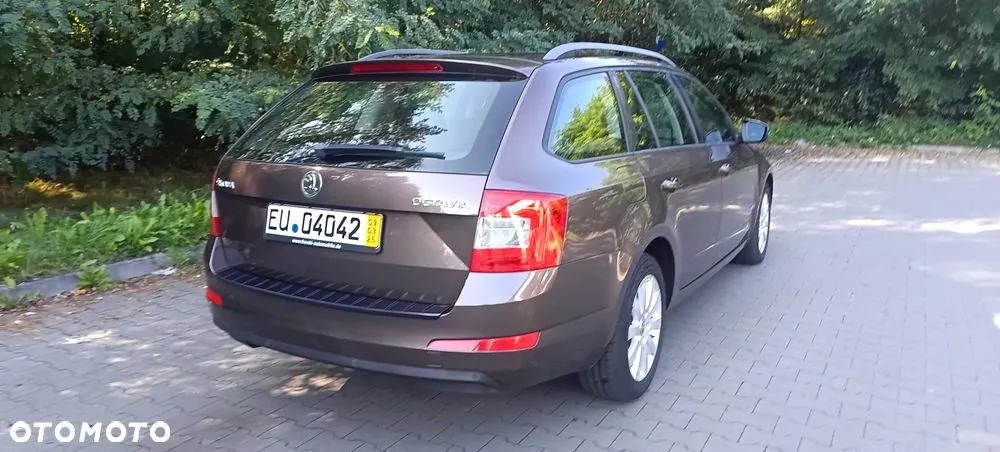 Skoda Octavia 2014 photo 2