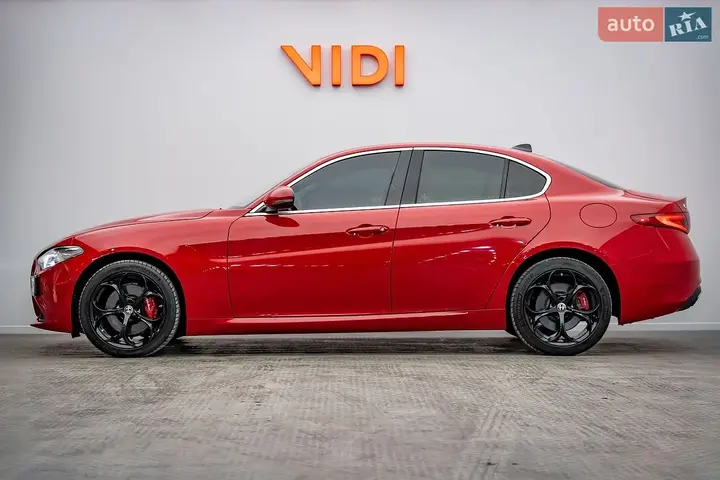 Alfa Romeo Giulia 2017 photo 3