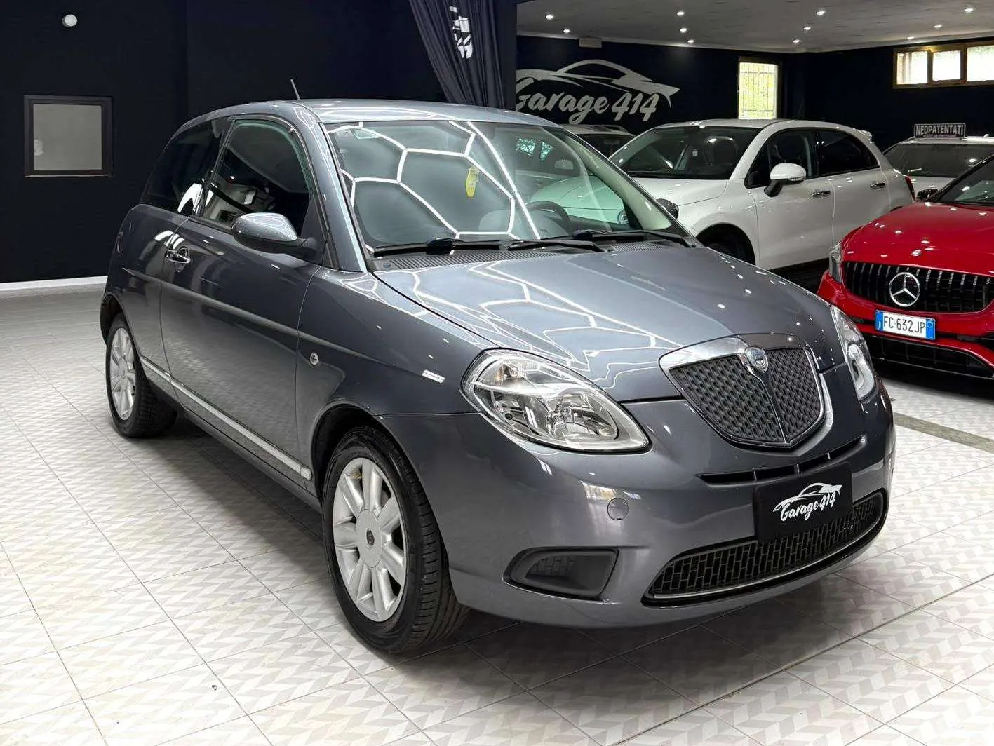 Lancia Ypsilon