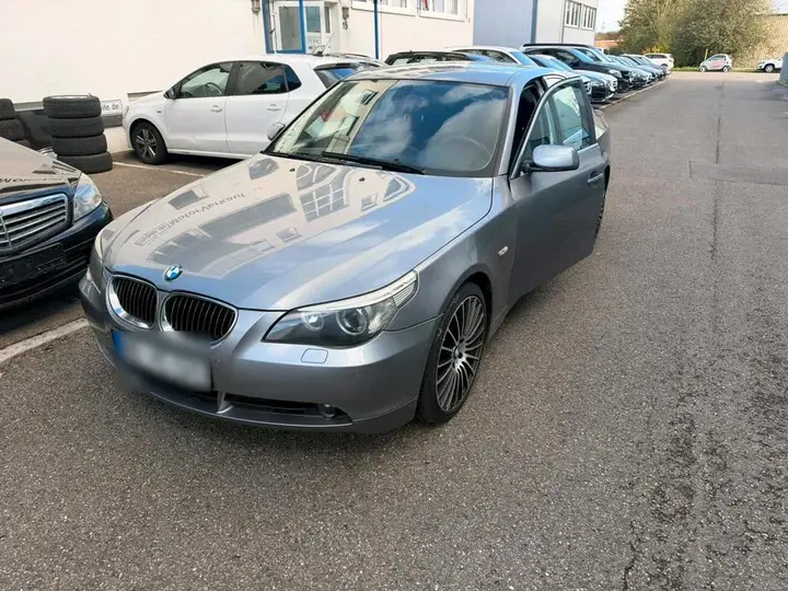 BMW 530I