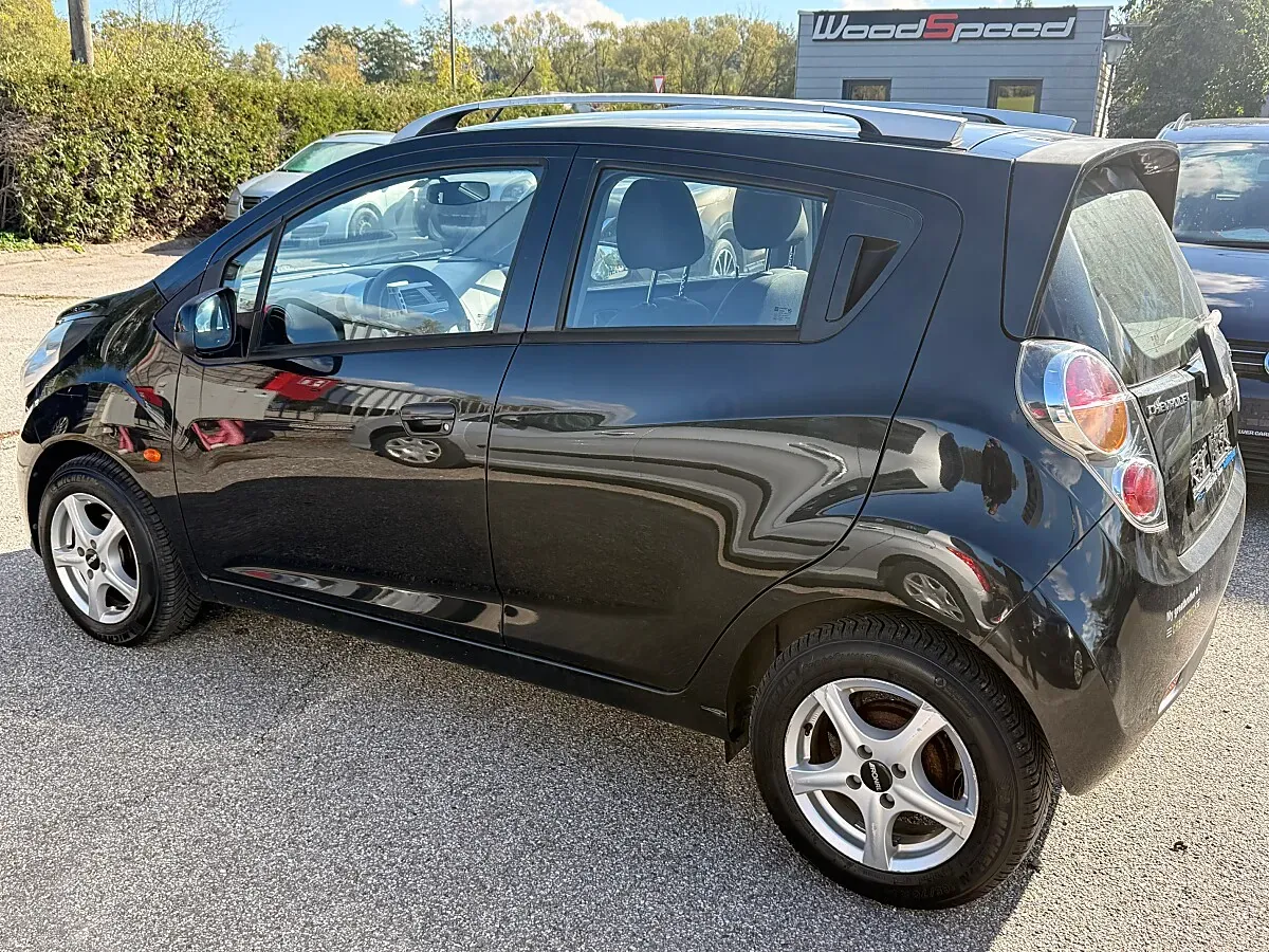 Chevrolet Spark 2010 photo 3
