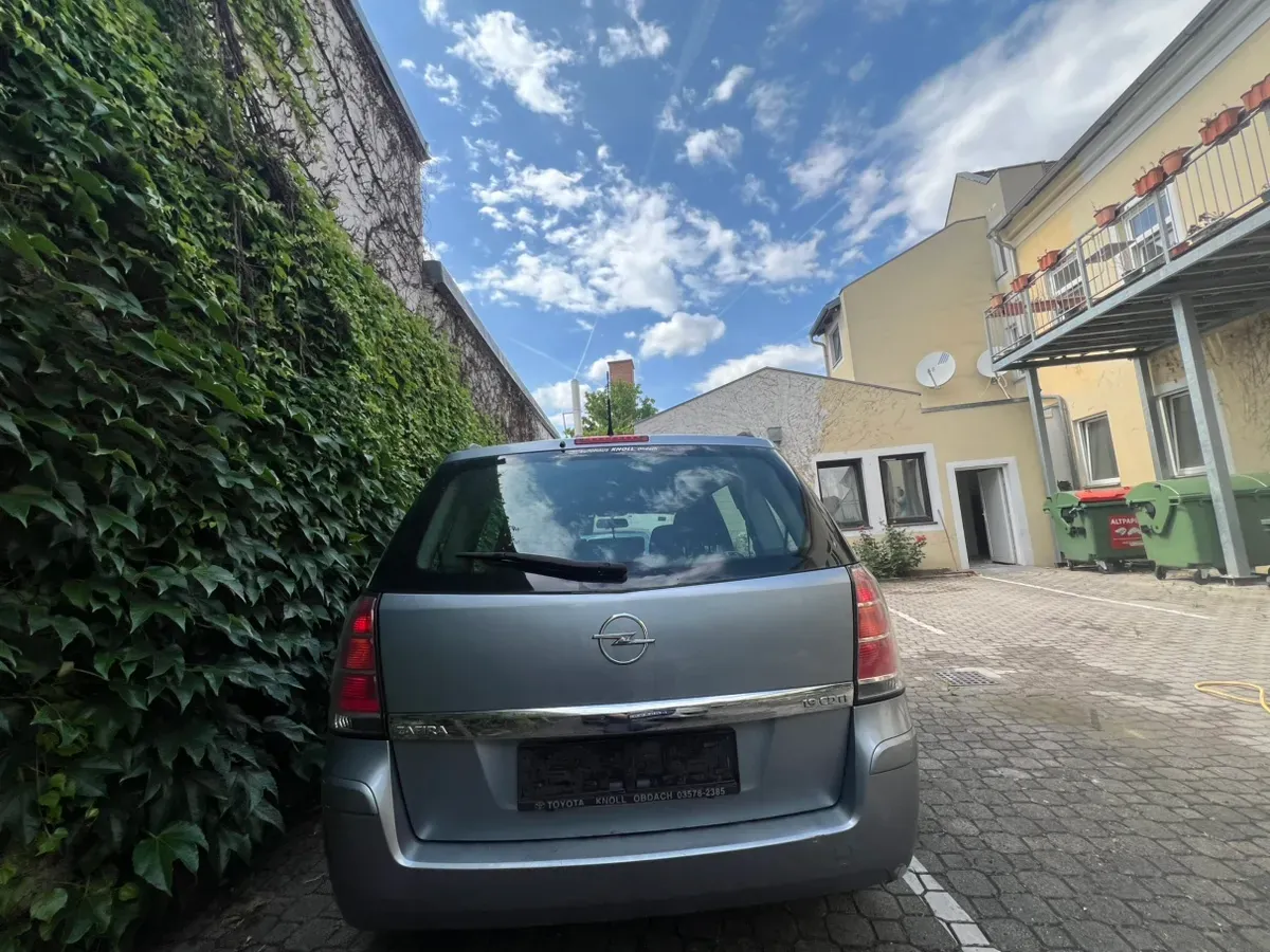 Opel Zafira
