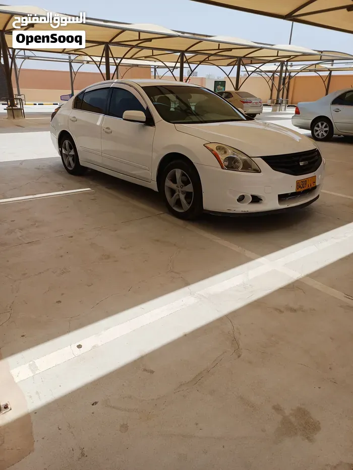 Nissan Altima 2012 photo 4