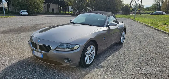 BMW Z4 2006 photo 2