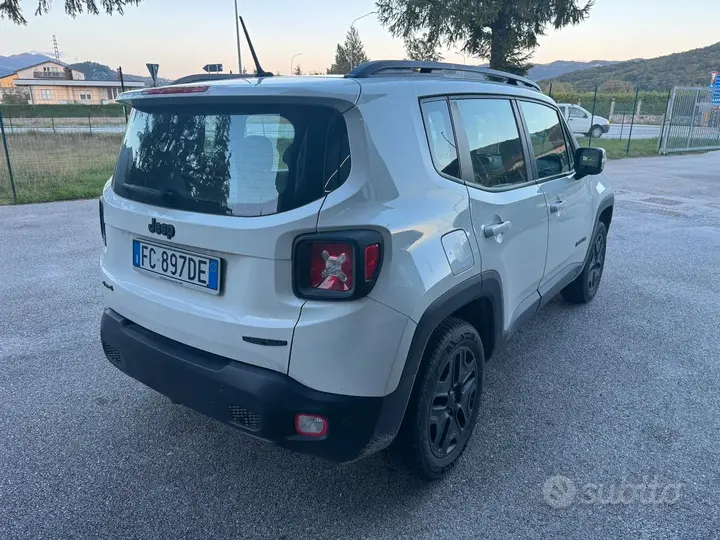 Jeep Renegade 2016 photo 3