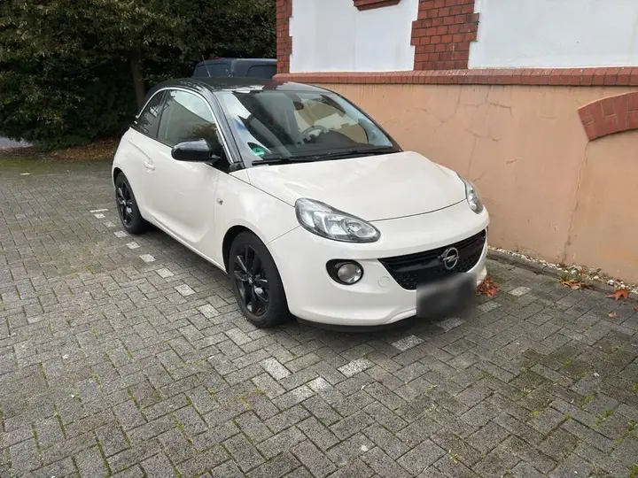 Opel Adam