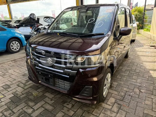 Suzuki Wagon R 2025 photo 2